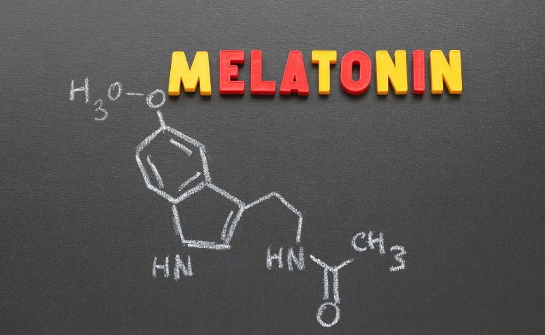 Melatonina: o que é, como funciona, como tomar e muito mais!
