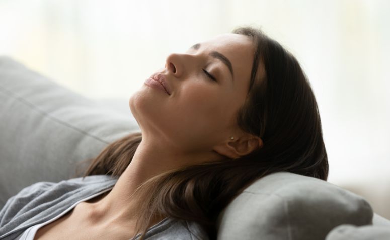 11 técnicas de relaxamento para dormir melhor e mais rápido!