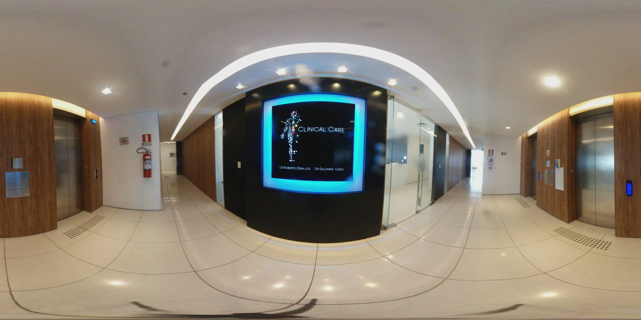 Hall Entrada